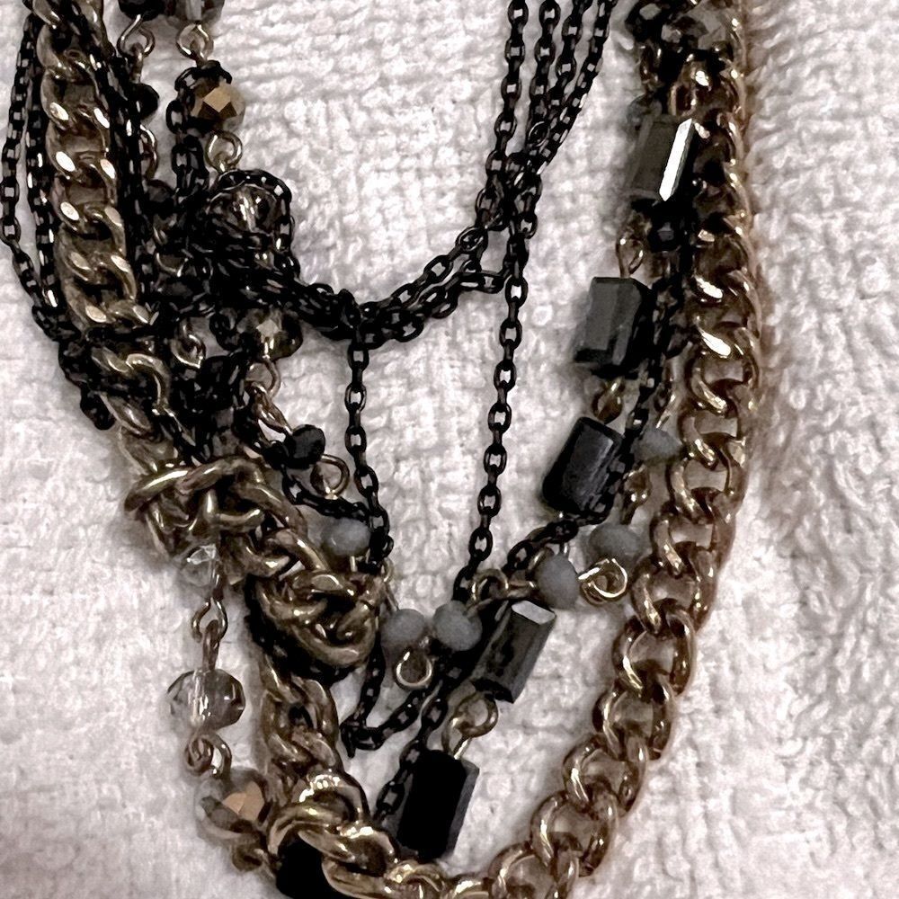 Express gold beaded long necklace. Lots of rows - Picture 2 of 7